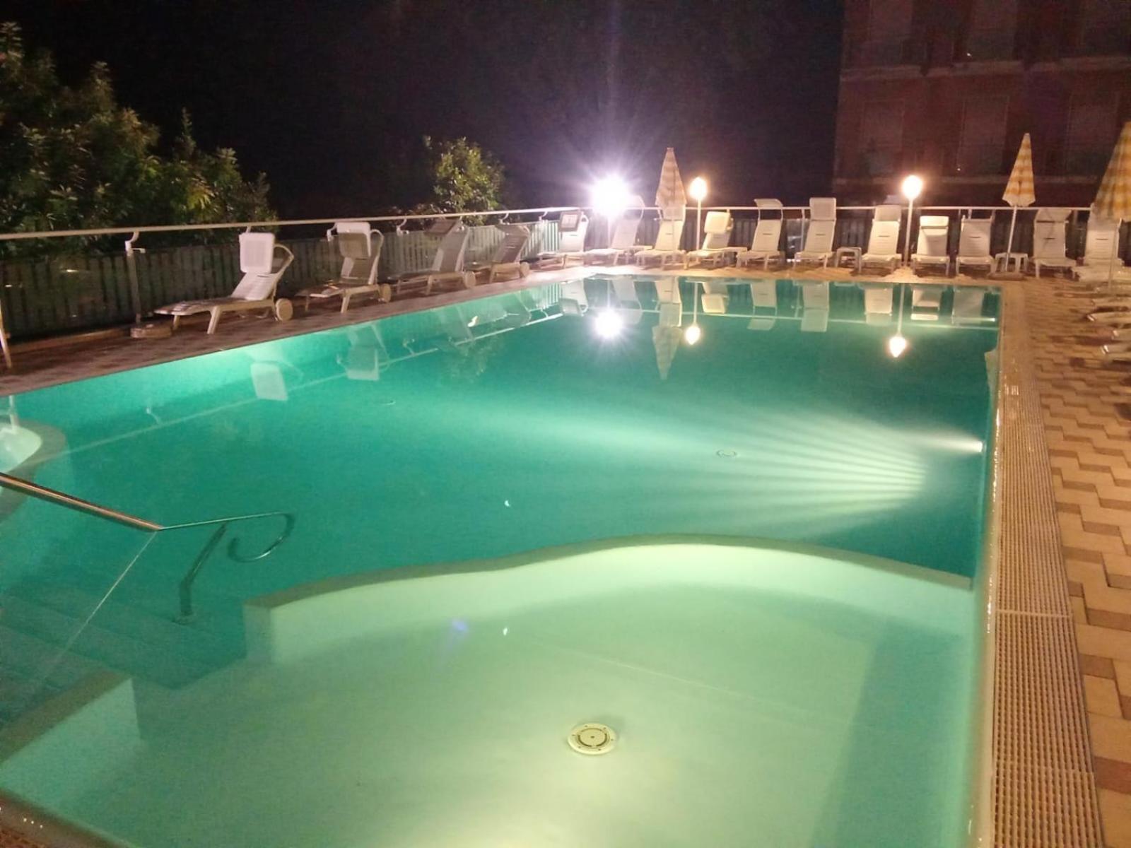 Hotel Santa Martina Villamarina Exterior photo
